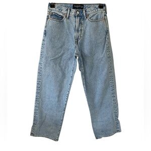 Abercrombie & Fitch Baggy Jean Light Wash 29x30